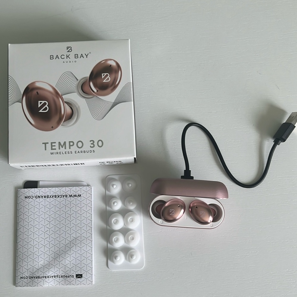 Back bay wireless ear buds never worn